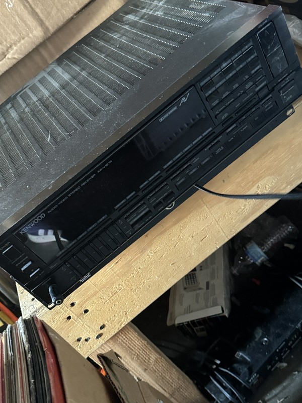 Kenwood KR-V127R Stereo Receiver Equalizer Dolby 1988 Vintage 1988 • New gallery