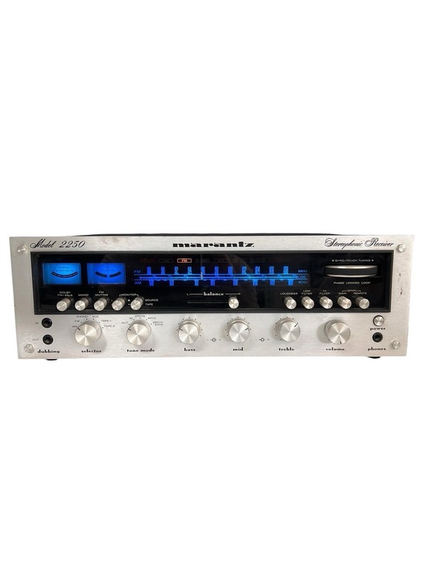 Vintage Marantz 2250 Stereo Receiver – Tested & Fully Functional / Warm Sound