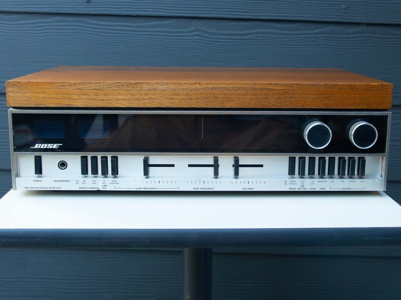 BOSE 550 STEREO RECEIVER AS-IS FOR PARTS WALNUT CASE