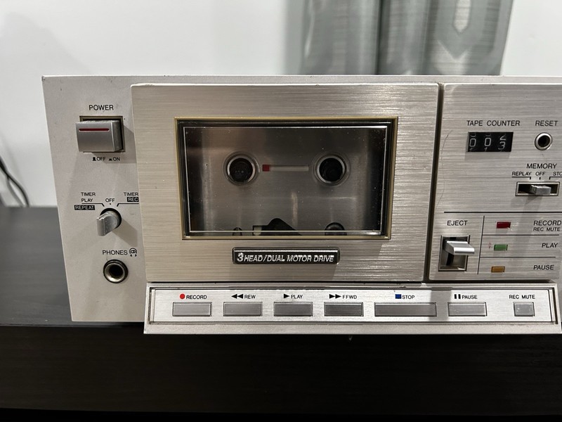 AIWA AD M700 3HEAD Cassette Player gallery