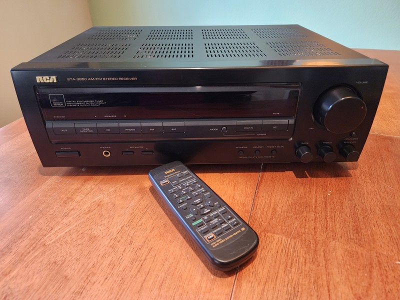 Vintage RCA STA-3850 Stereo Receiver AM FM 50 Stereo Receiver W/ Remote Tested