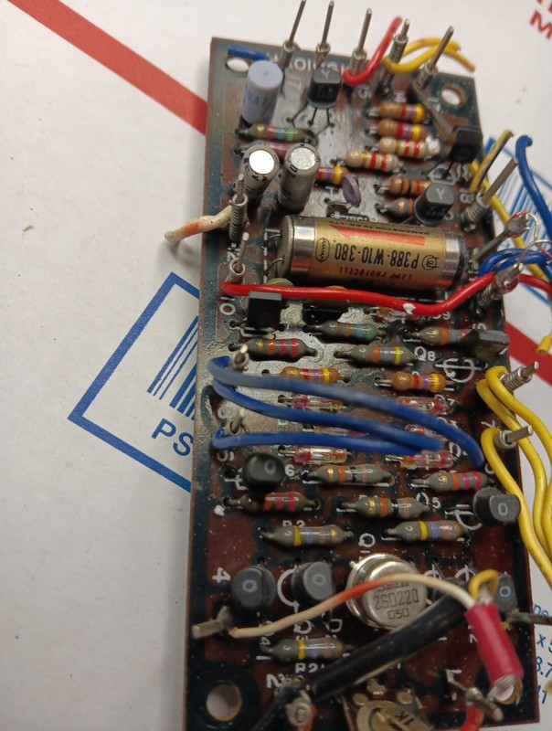 Kenwood KR-7070 Stereo Receiver Board UA0106K gallery