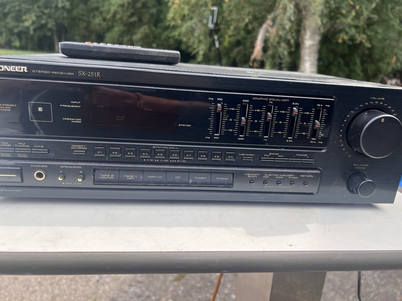 Vintage Pioneer SX-251R Stereo Receiver Audiophile Tested & Works gallery