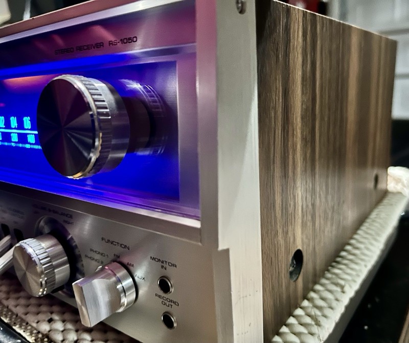 Fisher Studio Standard Vintage RS-1050 AM/FM Stereo Receiver “Sounds Good “ gallery