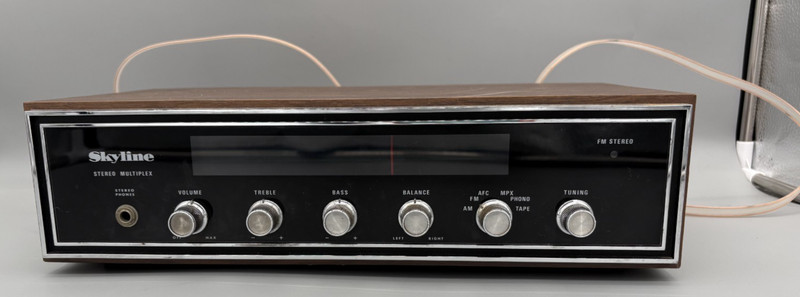 Vintage AM FM Stereo Receiver Skyline Stereo Multiplex Made in Japan WORKING