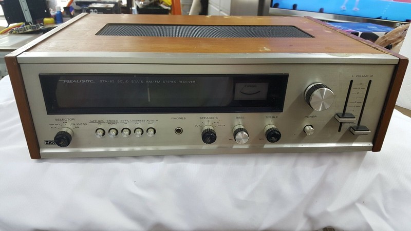Realistic 31-2056 STA-81 AM/FM Stereo Receiver