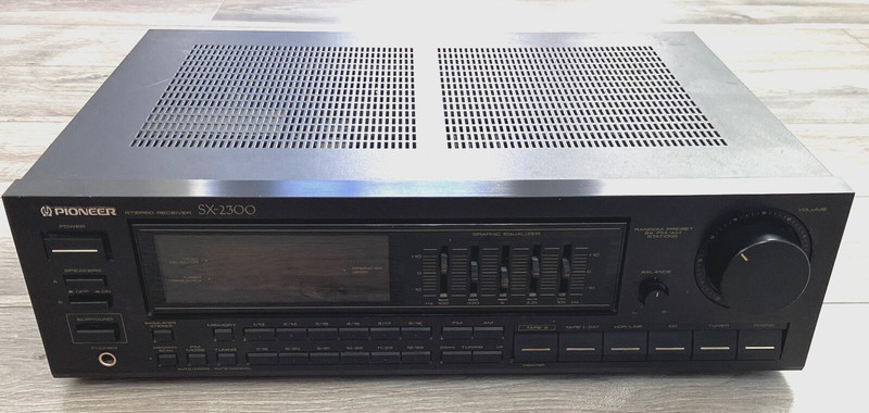 VTG Pioneer SX-2300 Stereo Receiver Graphic Equalizer Surround 60WPC **Tested**