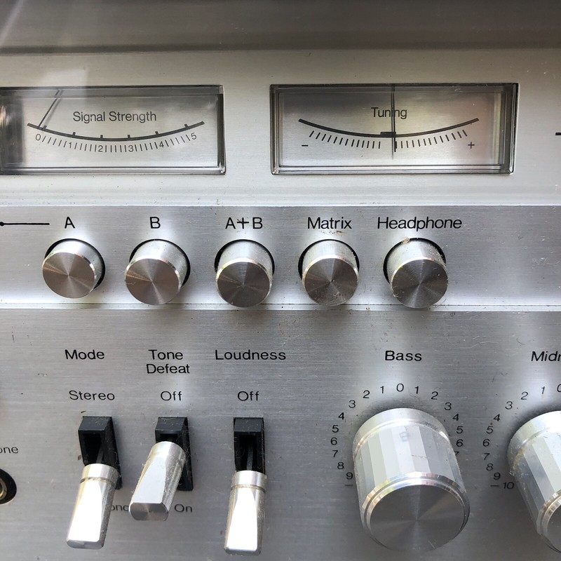 Vintage MCS 3233 AM/FM Stereo Receiver. Selling Parts Out gallery