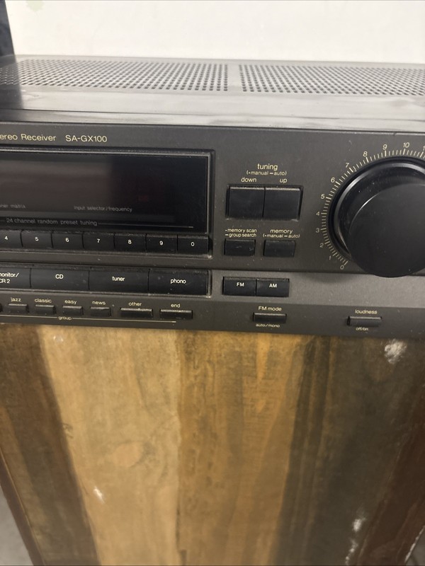 Vintage Technics SA-GX100 Stereo Receiver gallery