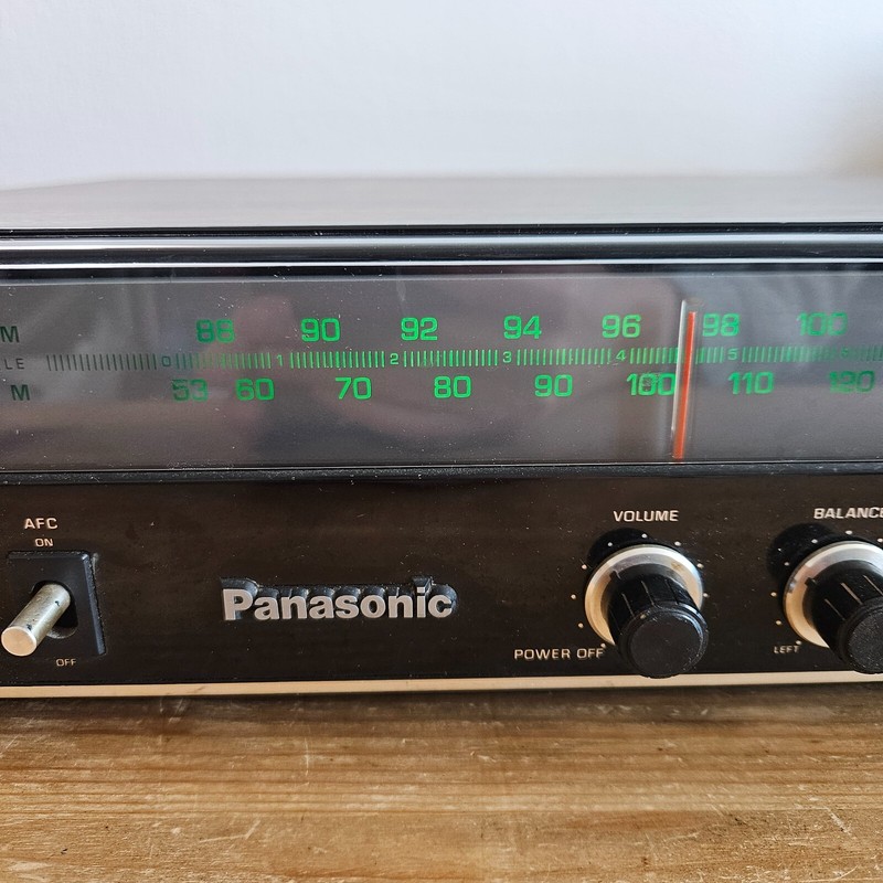 Vintage Panasonic RE-7554 AM/FM Stereo Tuner gallery
