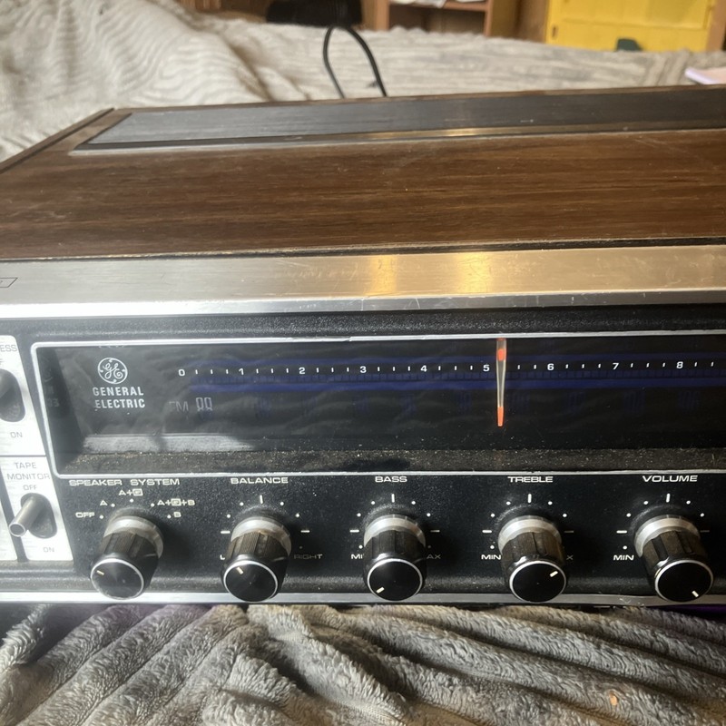 General Electric Am Fm Stereo Receiver Model RA200A gallery