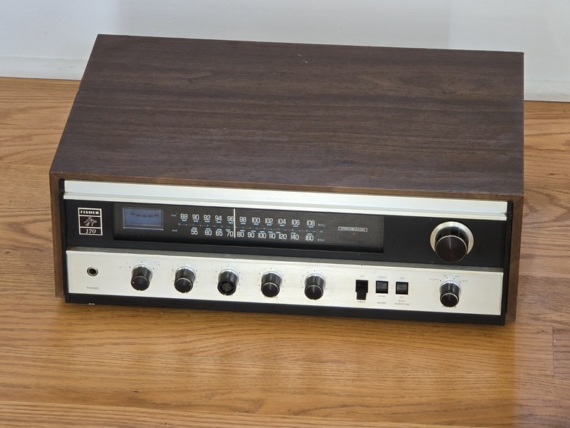 Vintage 1970s Receiver The Fisher 170 Stereo Walnut Finish | Working Rare Read gallery