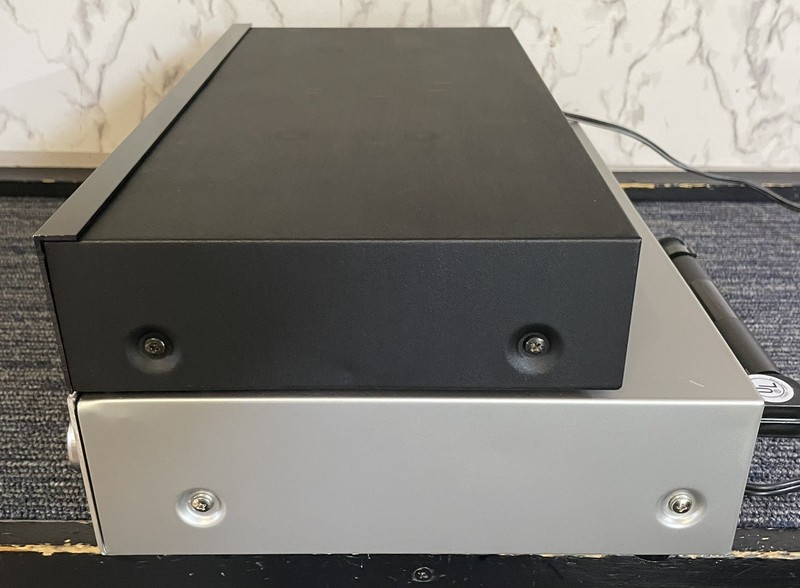 Vintage Realistic Complete Stereo System- Receiver/EQ/Speakers gallery