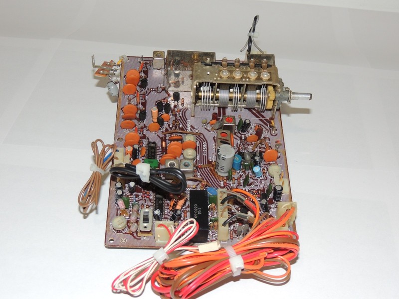 Sansui QRX-8001 Tuner Circuit Board Assembly F-2590 7521381 gallery
