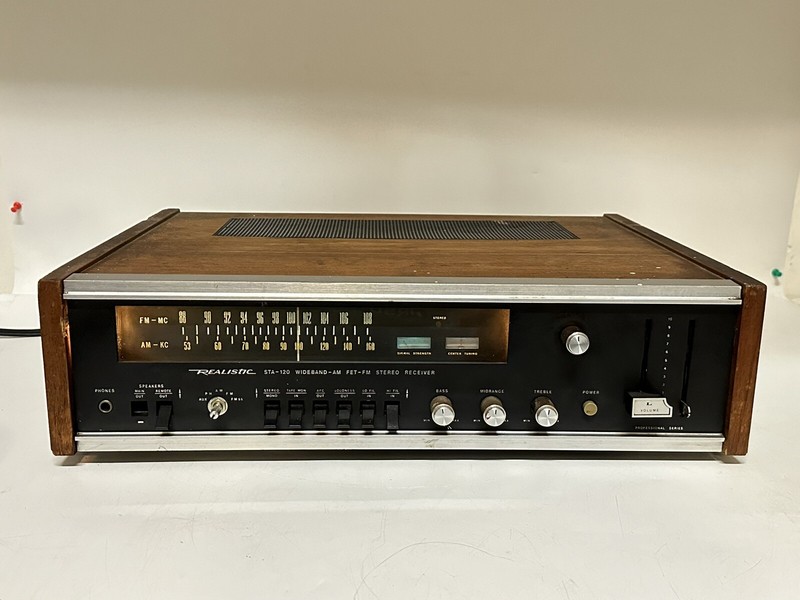 Vintage 1971 Realistic STA-120 Solid State AM/FM Stereo Receiver ~ AS-IS/PARTS