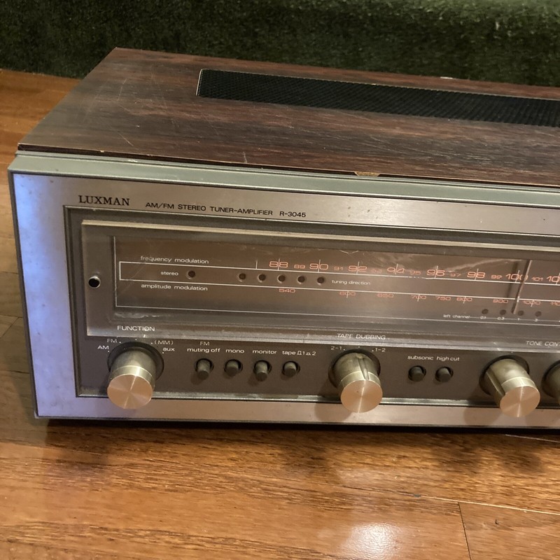 Luxman R-3045 AM FM Stereo Tuner Amplifier Receiver Works Vintage gallery