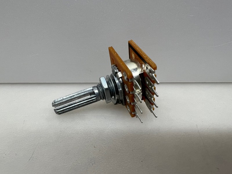 Marantz PM700 Volume Control Replacement with Loudness Tap Detents Free Shipping