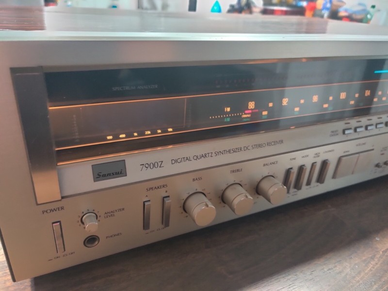 Vintage Sansui 7900z AM/FM Digital Quartz Synthesizer DC Stereo Receiver