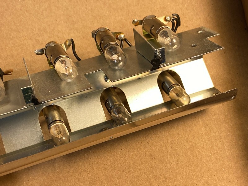 Sansui 5000A Parts Set of 8 Light Sockets for Tuning Dial Vintage Receiver Parts gallery
