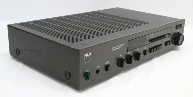 NAD 7220 PE Power Envelope AM/FM Stereo Receiver 7220PE