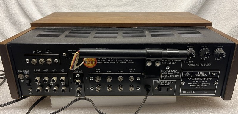 The Fischer 202 Futura Stereo Receiver [Tested, Serviced] gallery