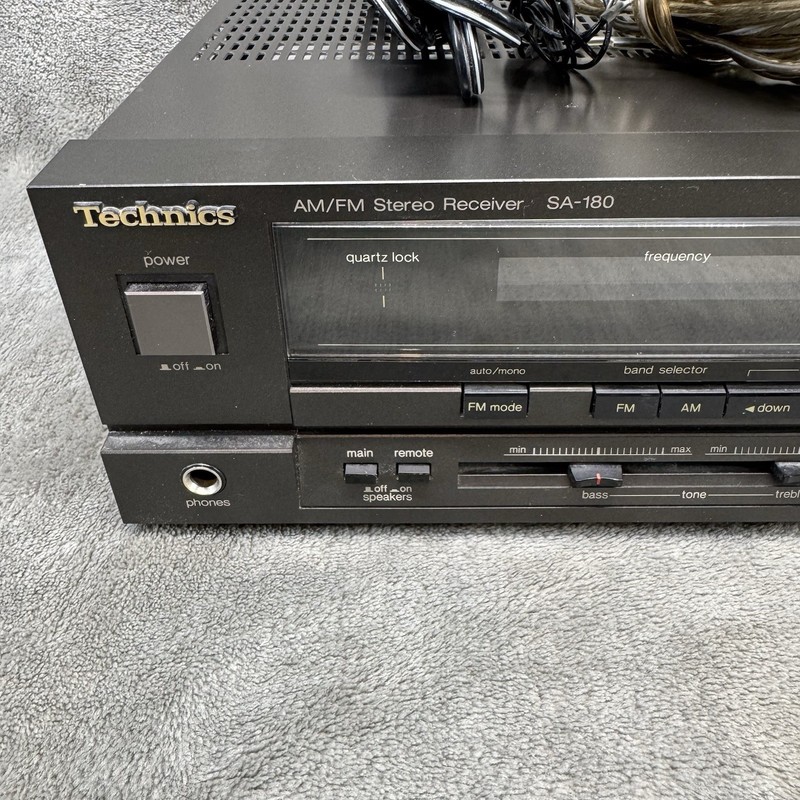 Vintage Technics SA-180 AM/FM Stereo Receiver gallery