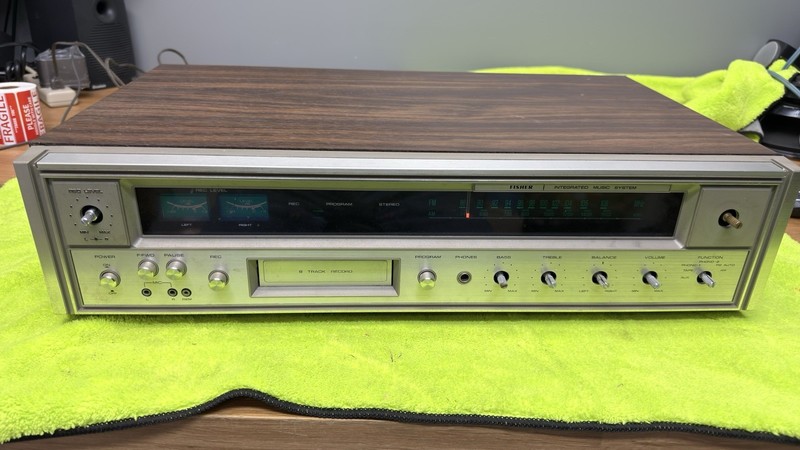 Vintage Fisher MC-3010 RECEIVER AUX PHONO TESTED WORKING 8-Track UNTESTED READ