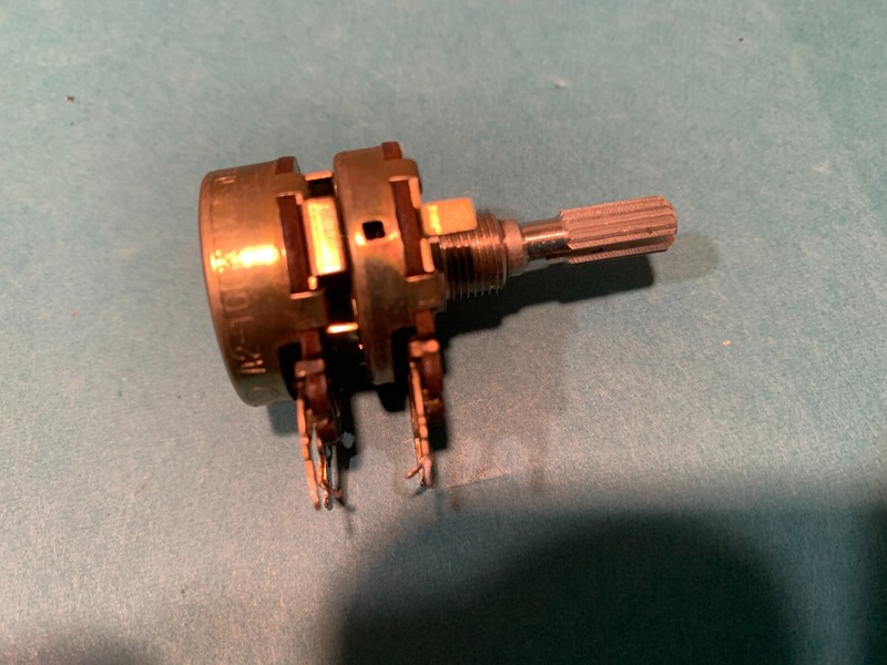 Pioneer SX-880 Stereo Receiver – Parting Out- Bass Potentiometer