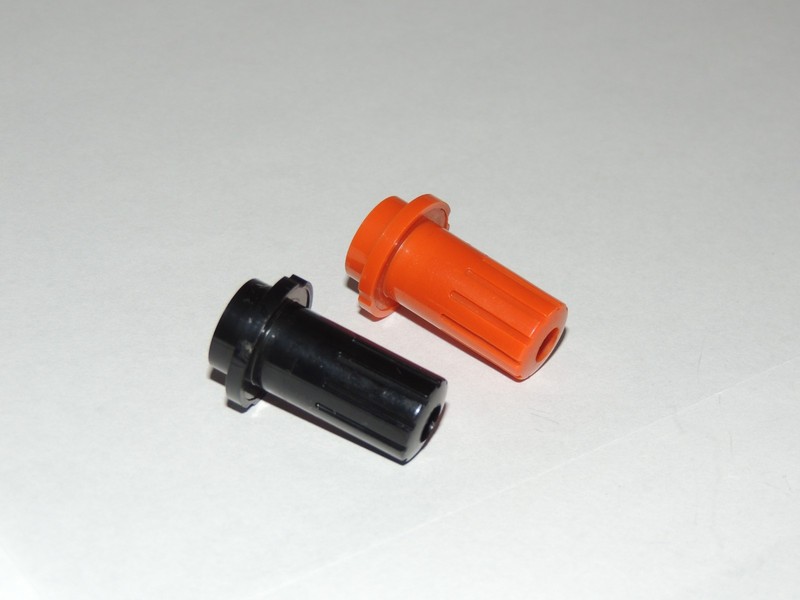 Technics SA-700 Speaker Binding Post Securing Wire Covers (Sold as a Pair) gallery