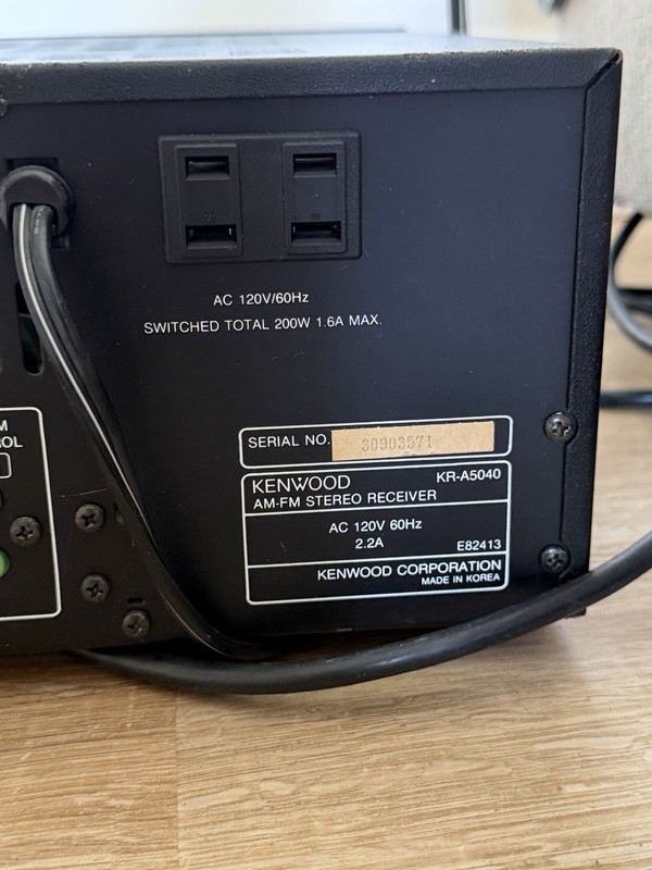 Kenwood KR-A5040 Stereo Receiver Turns On Needs Speaker For Further Testing gallery