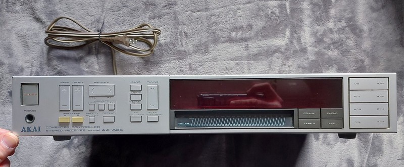 Nice Working Vintage mid-80s AKAI AA-A25 Receiver Integrated Amp Made Japan