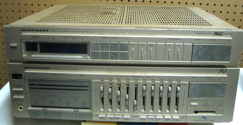 Vintage MARANTZ STEREO TUNER ST170AV + AMPLIFIER PM170AV.. Powers up/ Lights up