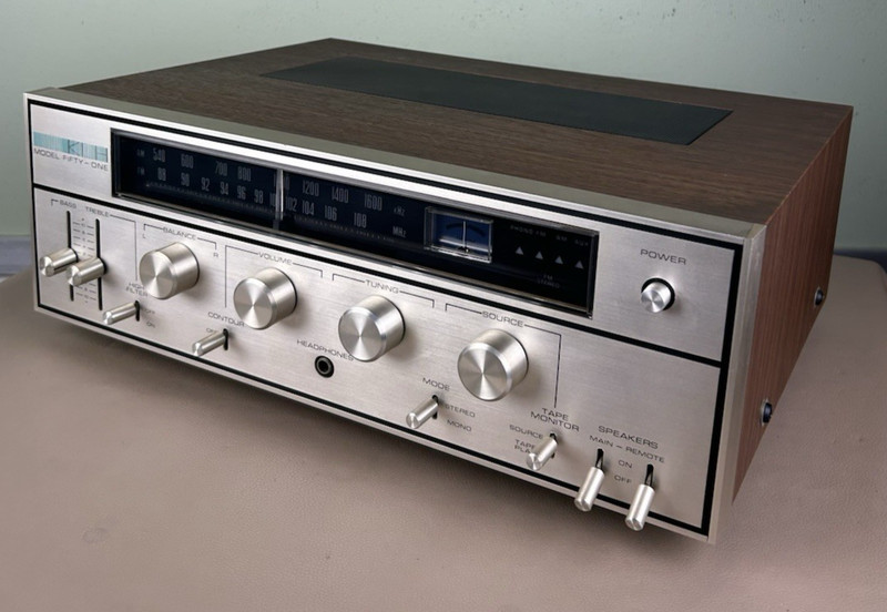 KLH FIFTY-ONE STEREO RECIEVER