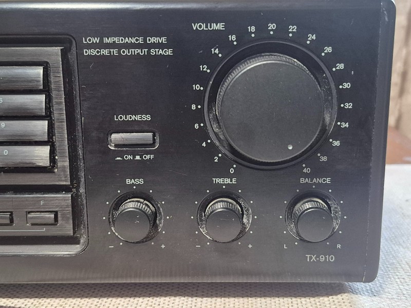 Vintage Onkyo TX-910 Quartz Synthesized Tuner/AMP RI No Remote gallery
