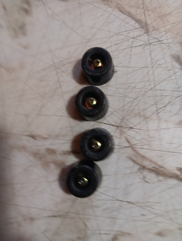 Mitsubishi DA-R7 Feet Set Of 4 Complete Set