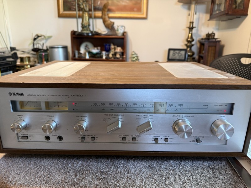 Vintage Yamaha CR-620 Natural Sound Stereo Receiver - Very Cleaned gallery