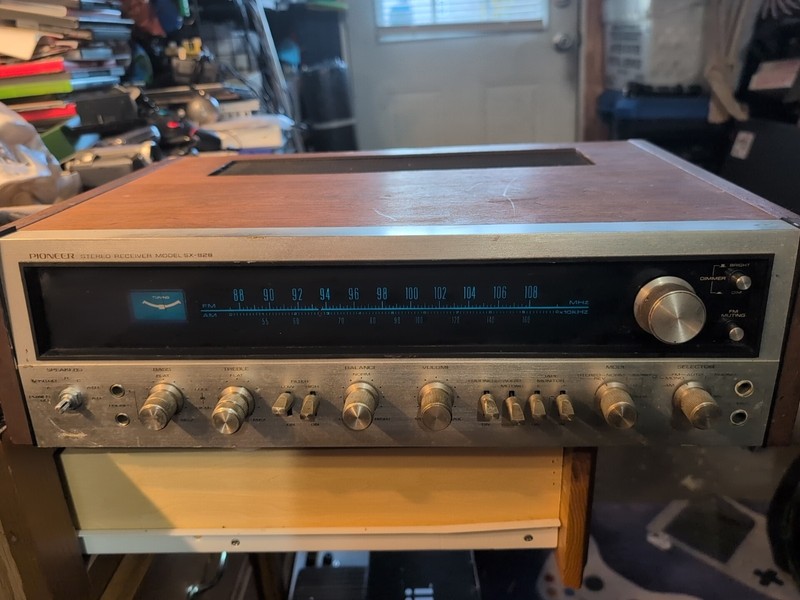 Pioneer SX-828 120V 150 Watt 60 Hz Tuner Sound Hi-Fi Audio AM/FM Stereo Receiver