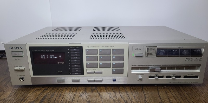 Vintage Sony STR VX300 FM-Stereo AM Receiver