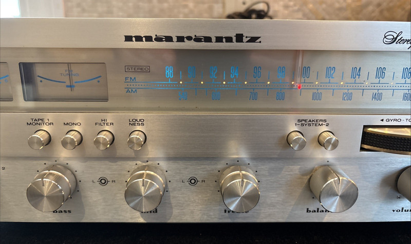 Marantz 2238B AM/FM Stereo Receiver 45 WPC perfect working condition gallery