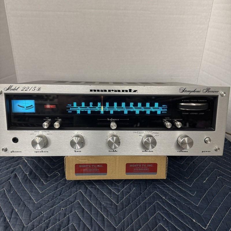 MARANTZ 2215B VINTAGE AM/FM STEREO RECEIVER – SERVICED – CLEANED – TESTED