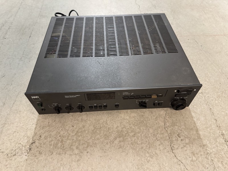 NAD 7240pe Power Envelope Vintage Stereo Receiver