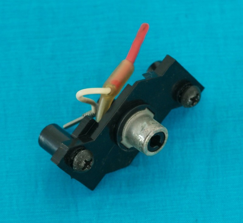 Vintage Onkyo TX-4500 MKII FM/AM Receiver Parts : FM 4 CH OUT RCA Pin Jack gallery