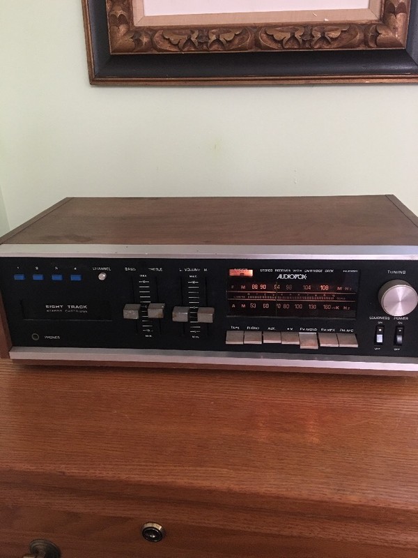 Audiovox Stereo Receiver with Cartridge Deck Model C-890