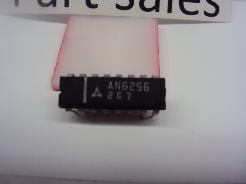 AN6256 Integrated Circuit Pulled Part Removed From A Working Vintage Receiver gallery