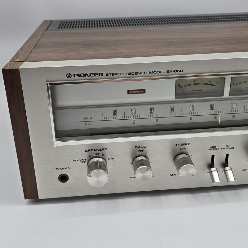 Pioneer SX-650 Receiver, Excellent Preowned Condition. Tested Working. gallery