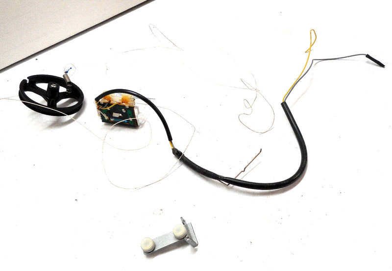 MARANTZ SR4000 VINTAGE RECEIVER – TUNING PULLEY W/STRING + POINTER – PARTING OUT