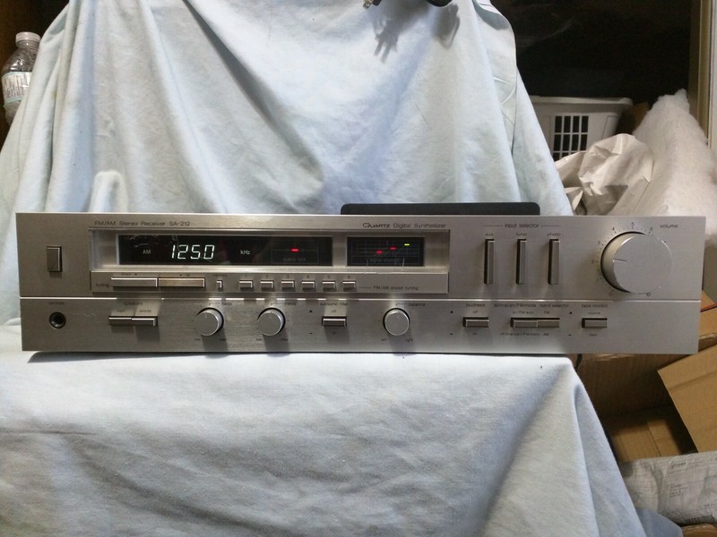 vintage technics receiver model SA-212