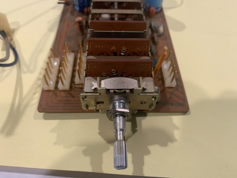 Sansui 9090DB or 8080DB Stereo Receiver Parting Out - EQ Board + Switch F-2653 gallery