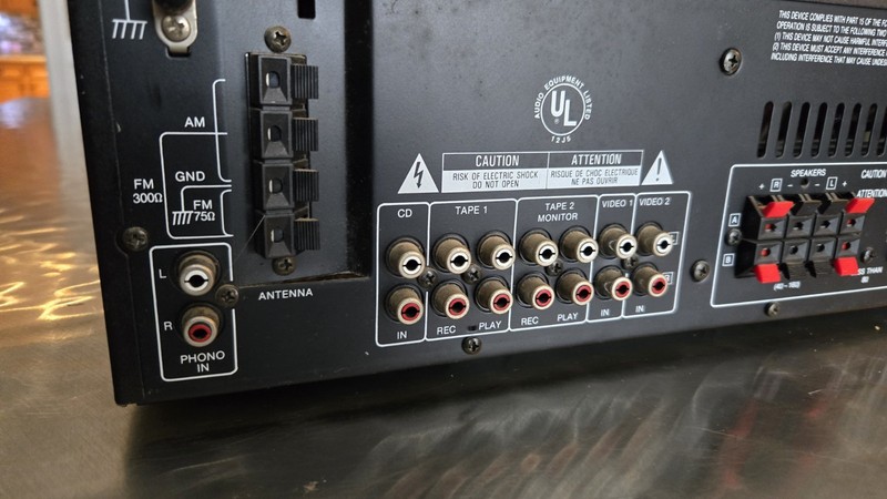 Kenwood KR-A5040 AM-FM Stereo Receiver 200W Tested Works No Remote Included gallery