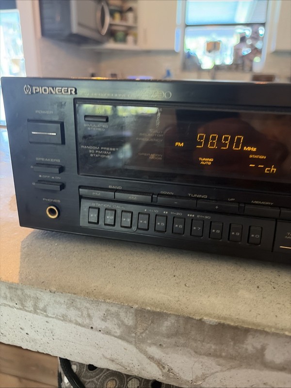 Pioneer SX-2600 Stereo Receiver — Made in Japan, 1989 — Tests Clean gallery